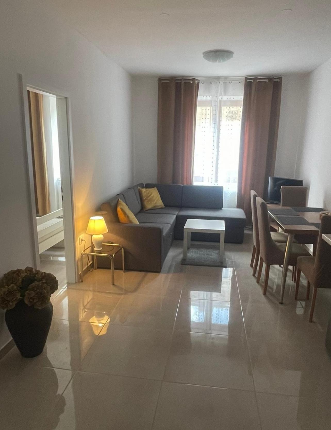 Apartman Vlaska Zagreb Eksteriør billede
